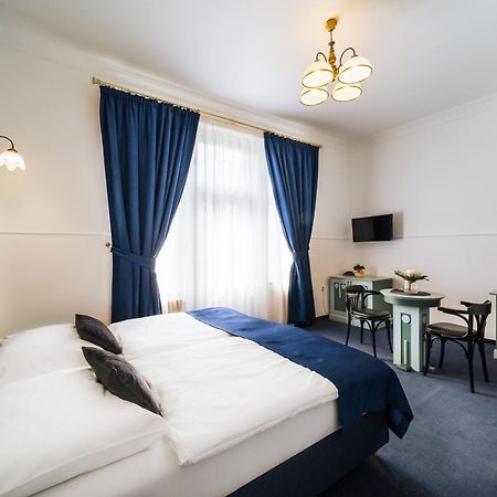 Hotel Most Slavy Trenczyńskie Cieplice Zewnętrze zdjęcie