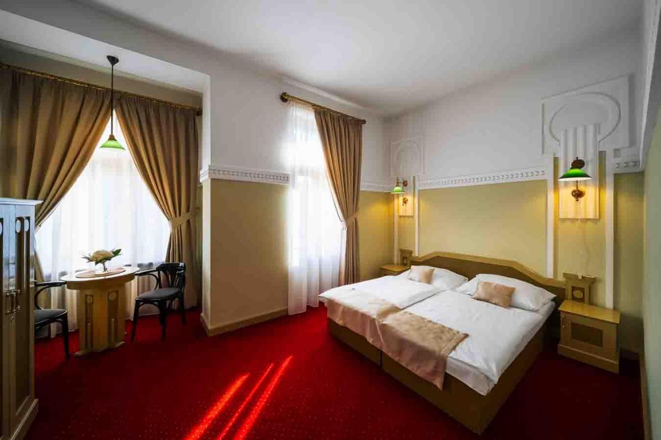 Hotel Most Slavy Trenczyńskie Cieplice Zewnętrze zdjęcie